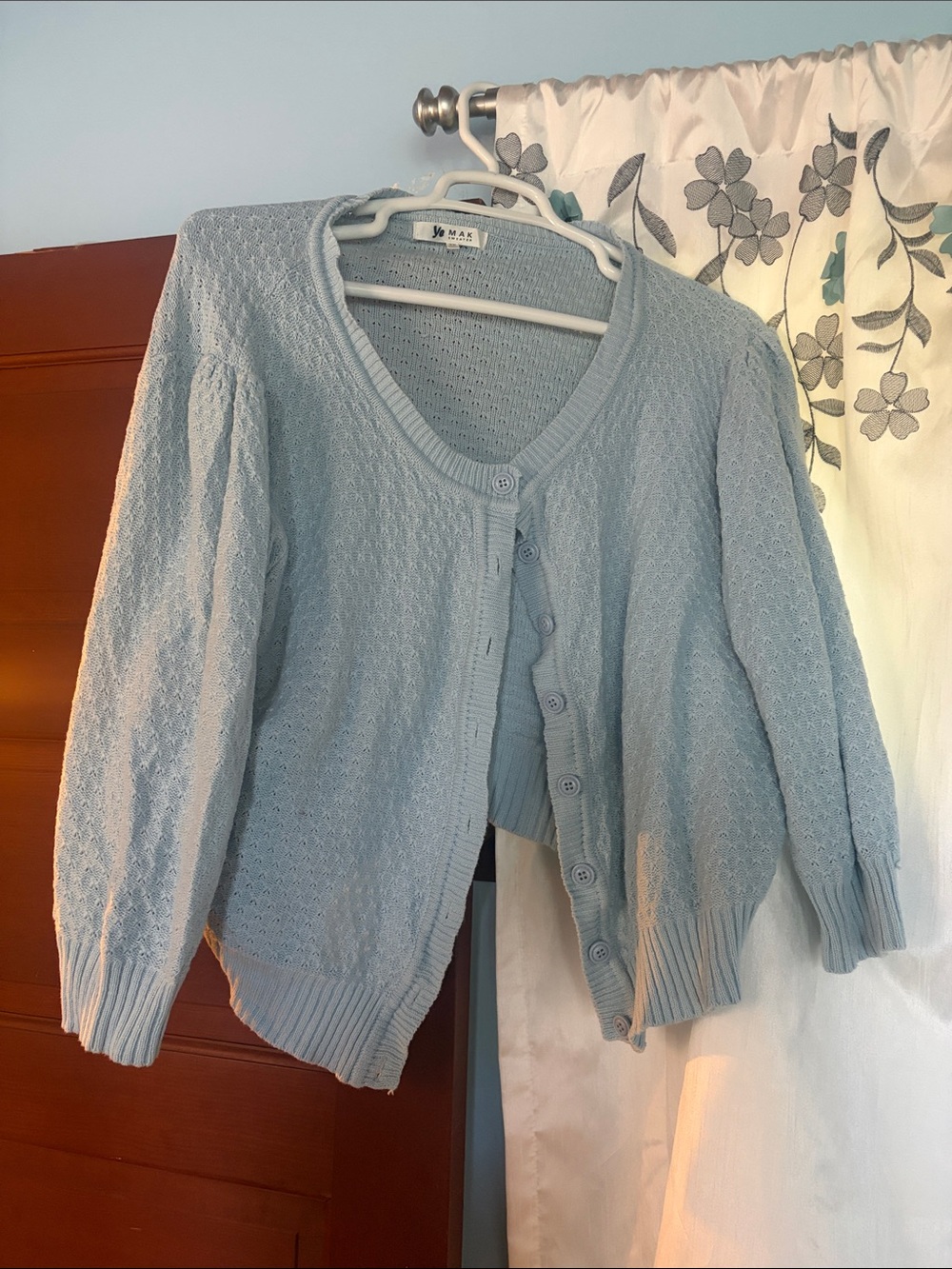 Light Blue Women's Button-Front Knit Cardigan